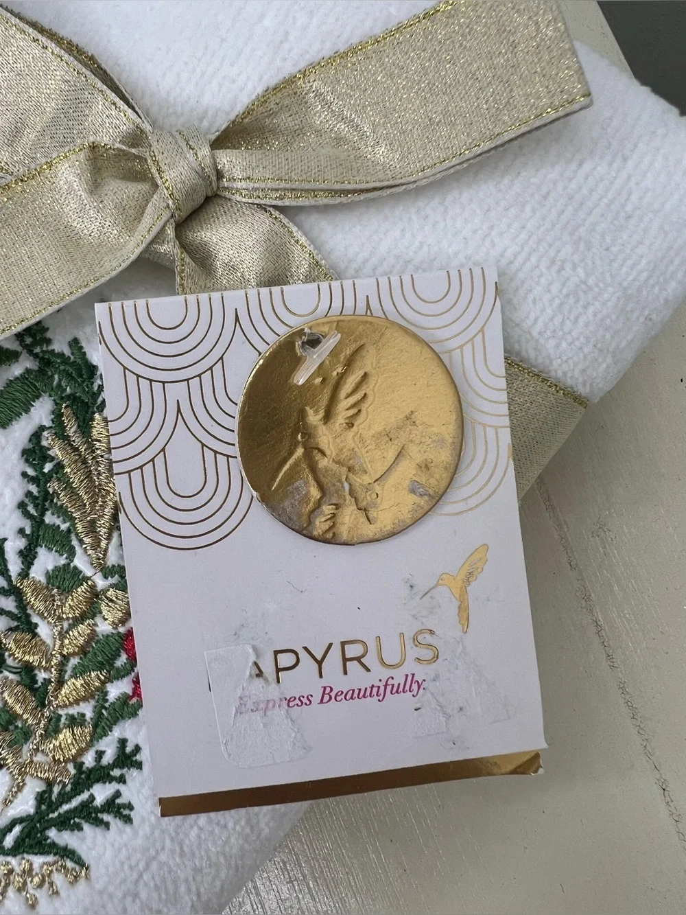 Brand New-Papyrus Christmas Wreath Hand Towels-Set of 2